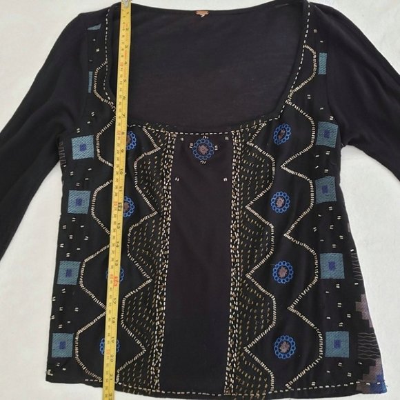 Free People beaded bell sleeve top black XS small - Picture 8 of 14